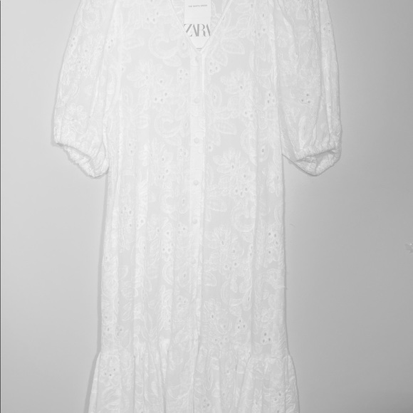 Zara Embroidered MIDI Marta Dress - Picture 9 of 9